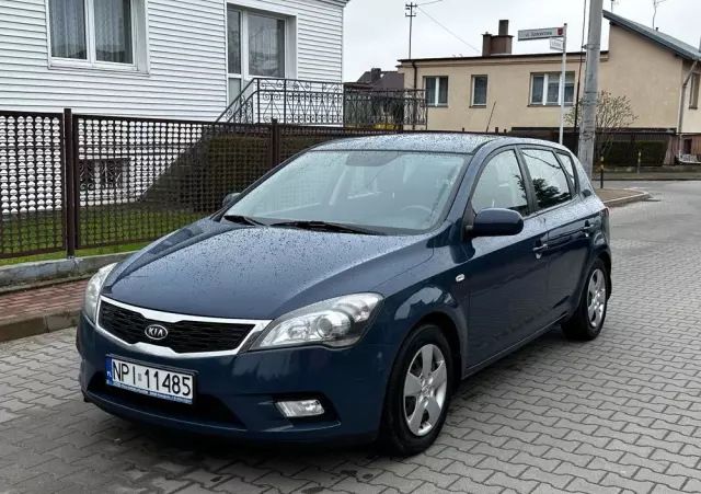KIA Ceed Cee'd 1.6 Comfort +