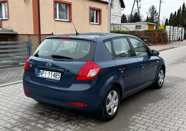 KIA Ceed Cee'd 1.6 Comfort +