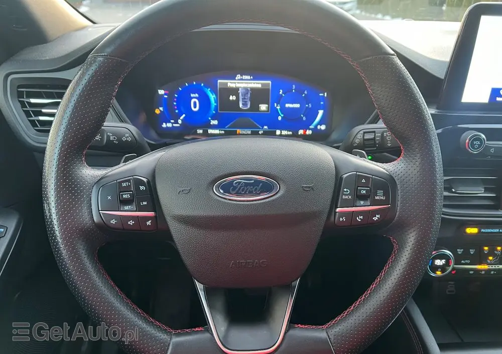 FORD Kuga 2.0 EcoBlue AWD ST-Line