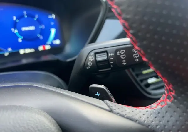 FORD Kuga 2.0 EcoBlue AWD ST-Line