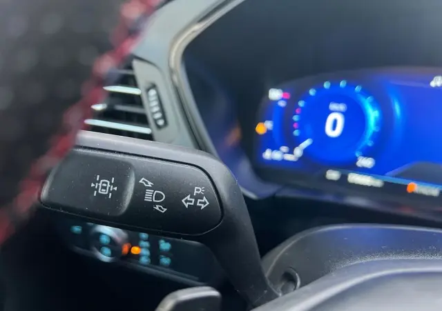 FORD Kuga 2.0 EcoBlue AWD ST-Line