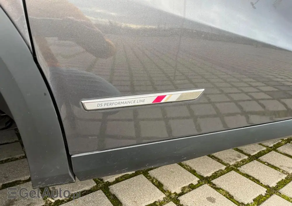 DS AUTOMOBILES DS 3 Crossback 1.2 PureTech Performance Line +