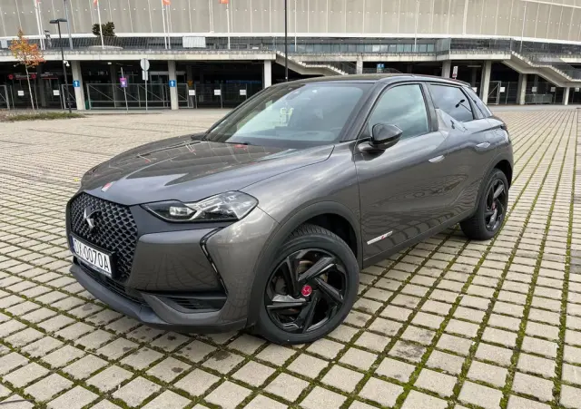DS AUTOMOBILES DS 3 Crossback 1.2 PureTech Performance Line +