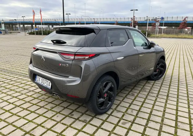 DS AUTOMOBILES DS 3 Crossback 1.2 PureTech Performance Line +