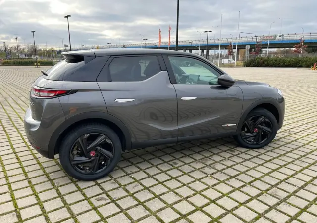 DS AUTOMOBILES DS 3 Crossback 1.2 PureTech Performance Line +