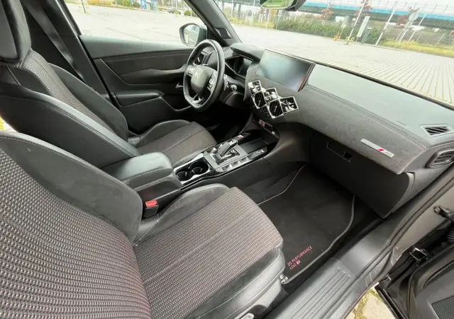 DS AUTOMOBILES DS 3 Crossback 1.2 PureTech Performance Line +