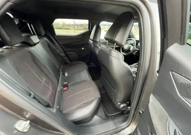 DS AUTOMOBILES DS 3 Crossback 1.2 PureTech Performance Line +