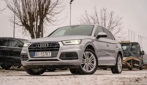 AUDI Q5 