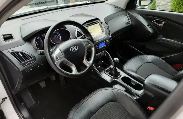 HYUNDAI Ix35 