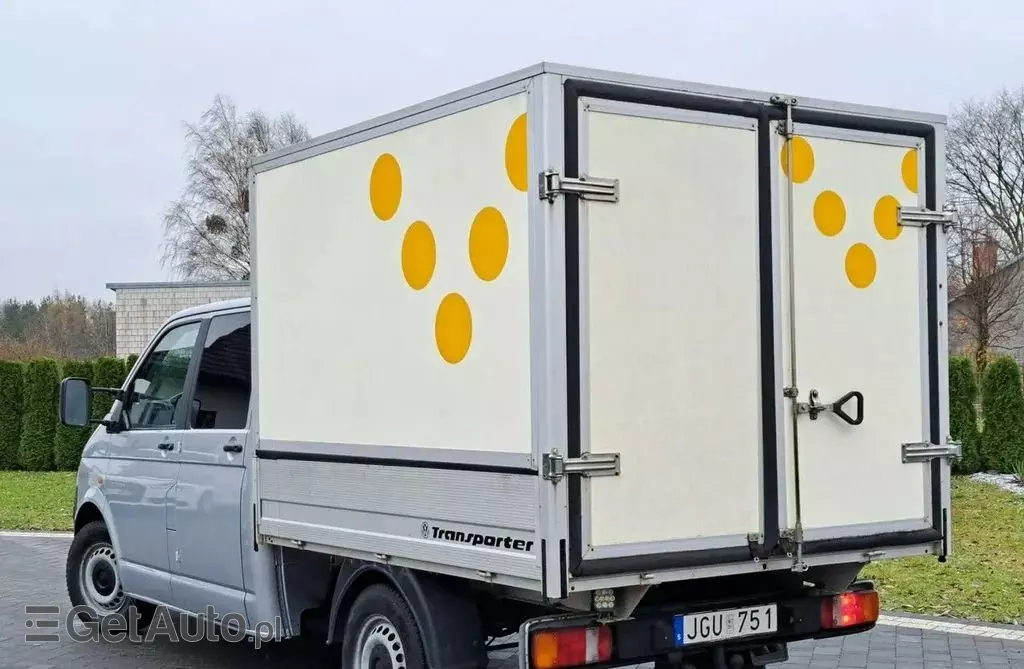 VOLKSWAGEN TRANSPORTER 