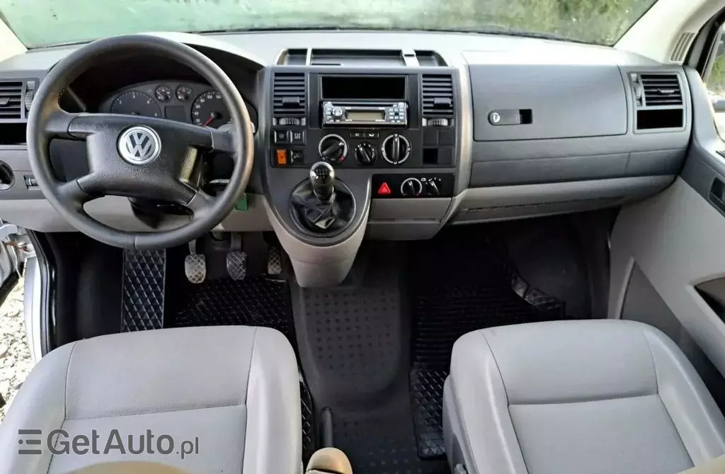 VOLKSWAGEN TRANSPORTER 