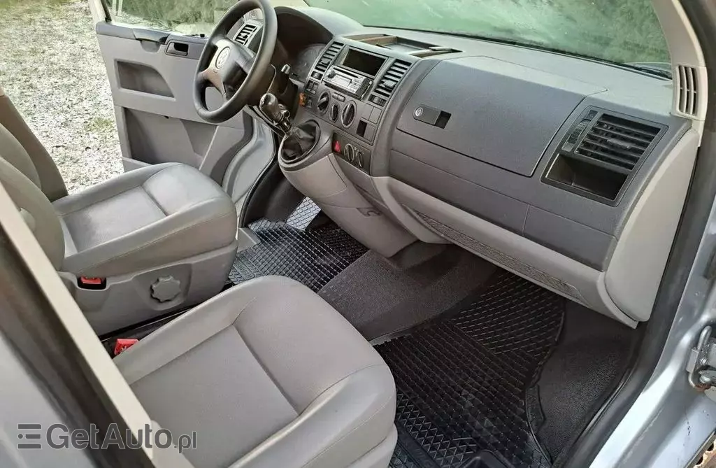 VOLKSWAGEN TRANSPORTER 