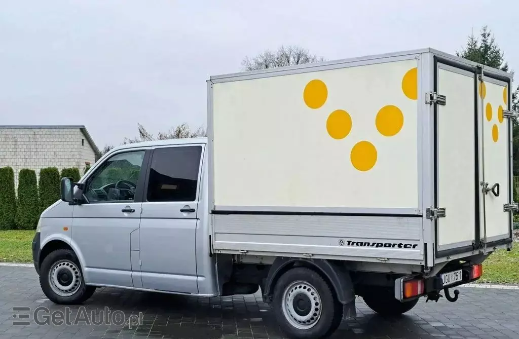 VOLKSWAGEN TRANSPORTER 