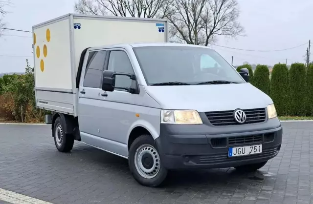 VOLKSWAGEN TRANSPORTER 