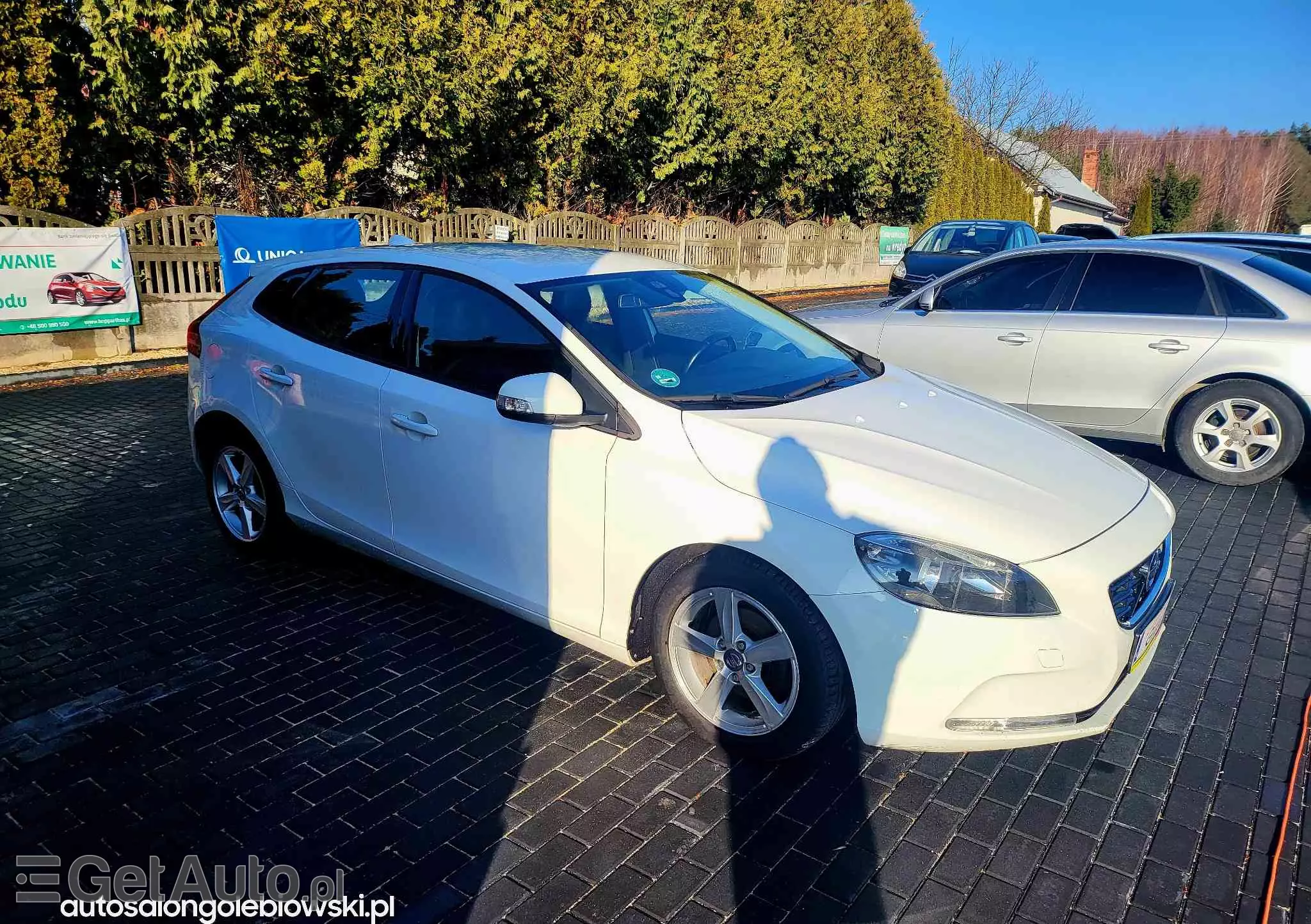 VOLVO V40 