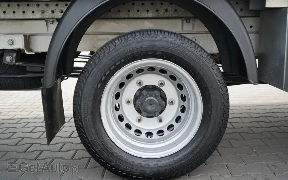 VOLKSWAGEN CRAFTER / KONTENER / 2017 ROK / BLIŹNIAK / 3 MIEJSCA / SPROWADZONY / PO KONTRAKCIE SERWISOWYM 