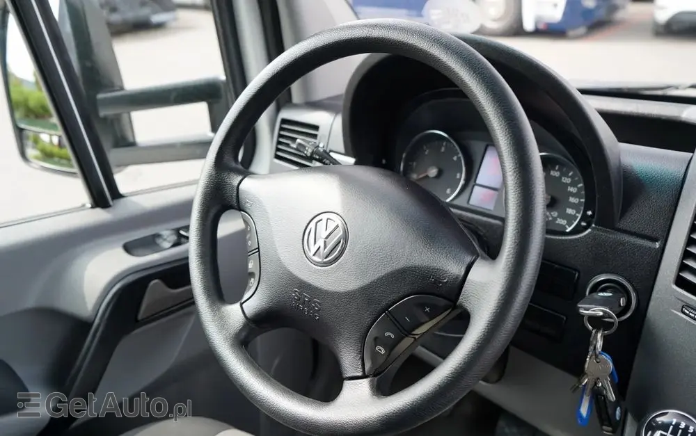 VOLKSWAGEN CRAFTER / KONTENER / 2017 ROK / BLIŹNIAK / 3 MIEJSCA / SPROWADZONY / PO KONTRAKCIE SERWISOWYM 
