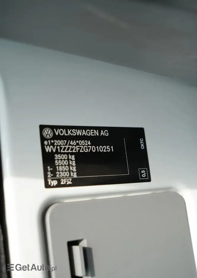 VOLKSWAGEN CRAFTER / KONTENER / 2017 ROK / BLIŹNIAK / 3 MIEJSCA / SPROWADZONY / PO KONTRAKCIE SERWISOWYM 
