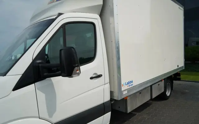 VOLKSWAGEN CRAFTER / KONTENER / 2017 ROK / BLIŹNIAK / 3 MIEJSCA / SPROWADZONY / PO KONTRAKCIE SERWISOWYM 