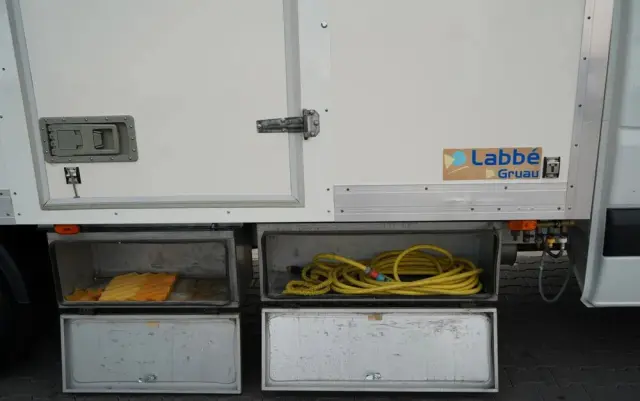 VOLKSWAGEN CRAFTER / KONTENER / 2017 ROK / BLIŹNIAK / 3 MIEJSCA / SPROWADZONY / PO KONTRAKCIE SERWISOWYM 