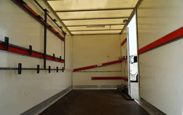 VOLKSWAGEN CRAFTER / KONTENER / 2017 ROK / BLIŹNIAK / 3 MIEJSCA / SPROWADZONY / PO KONTRAKCIE SERWISOWYM 