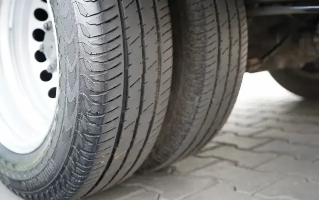 VOLKSWAGEN CRAFTER / KONTENER / 2017 ROK / BLIŹNIAK / 3 MIEJSCA / SPROWADZONY / PO KONTRAKCIE SERWISOWYM 