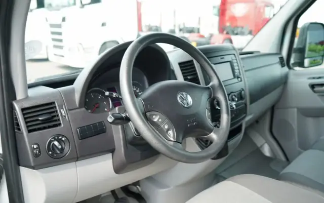 VOLKSWAGEN CRAFTER / KONTENER / 2017 ROK / BLIŹNIAK / 3 MIEJSCA / SPROWADZONY / PO KONTRAKCIE SERWISOWYM 