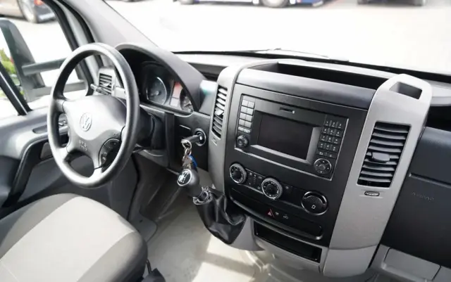 VOLKSWAGEN CRAFTER / KONTENER / 2017 ROK / BLIŹNIAK / 3 MIEJSCA / SPROWADZONY / PO KONTRAKCIE SERWISOWYM 