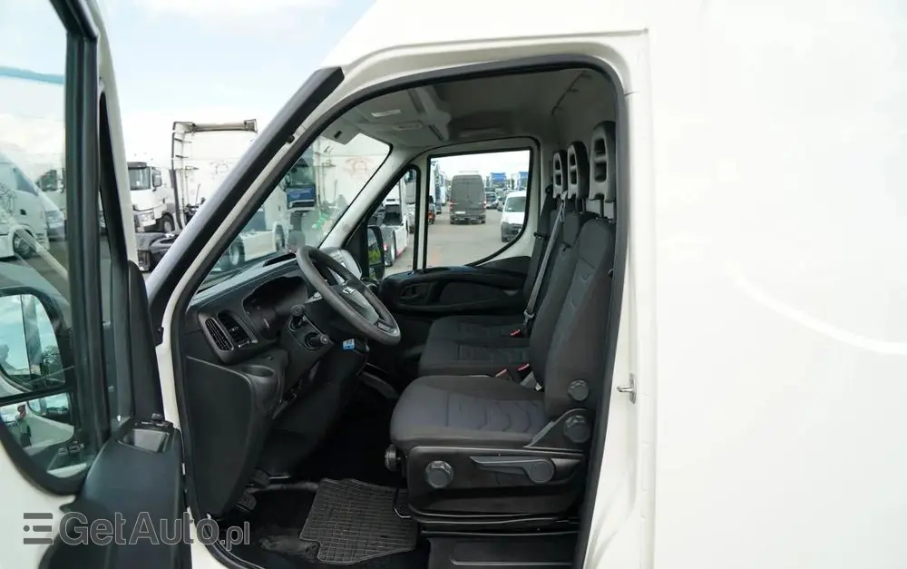 IVECO DAILY 35-140 /  BLASZAK / MOBILNY WARSZTAT / PRZETWORNICA /  SPROWADZONY / PO KONTRAKCIE SERWISOWYM 