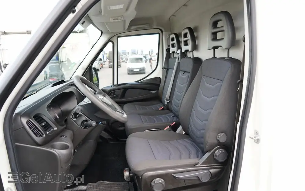 IVECO DAILY 35-140 /  BLASZAK / MOBILNY WARSZTAT / PRZETWORNICA /  SPROWADZONY / PO KONTRAKCIE SERWISOWYM 