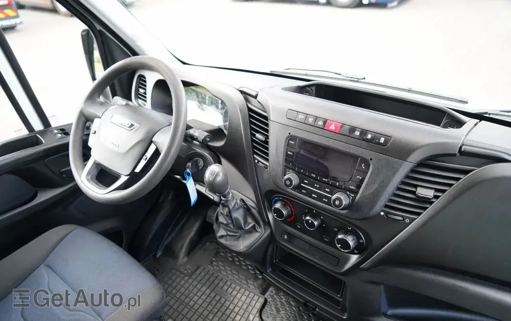 IVECO DAILY 35-140 /  BLASZAK / MOBILNY WARSZTAT / PRZETWORNICA /  SPROWADZONY / PO KONTRAKCIE SERWISOWYM 