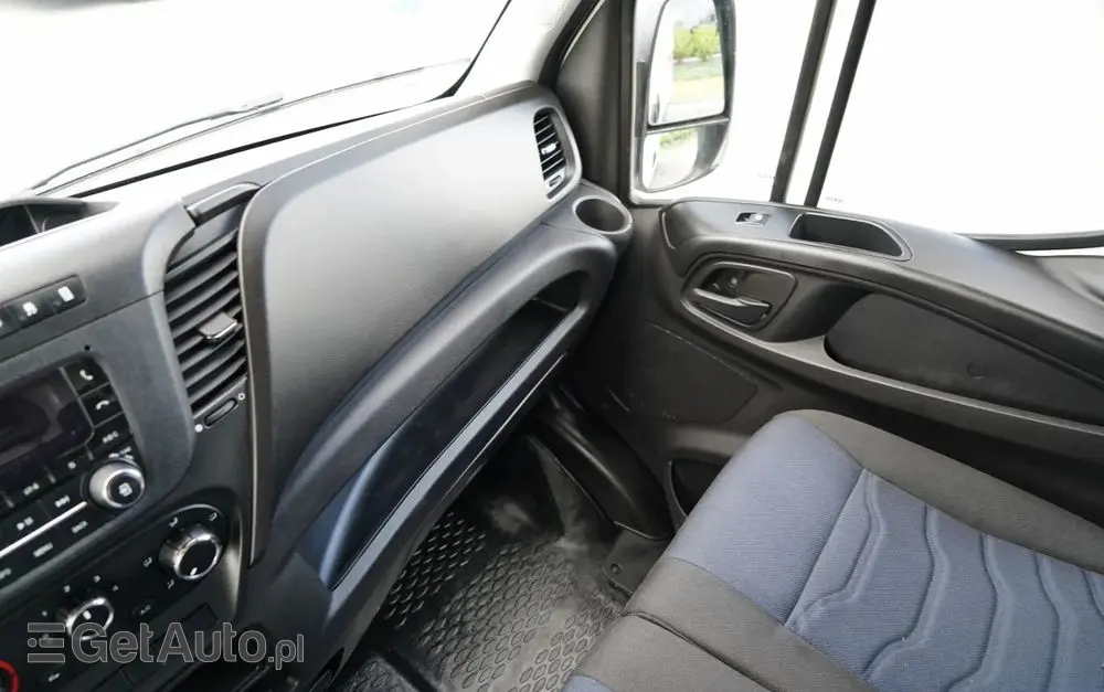 IVECO DAILY 35-140 /  BLASZAK / MOBILNY WARSZTAT / PRZETWORNICA /  SPROWADZONY / PO KONTRAKCIE SERWISOWYM 