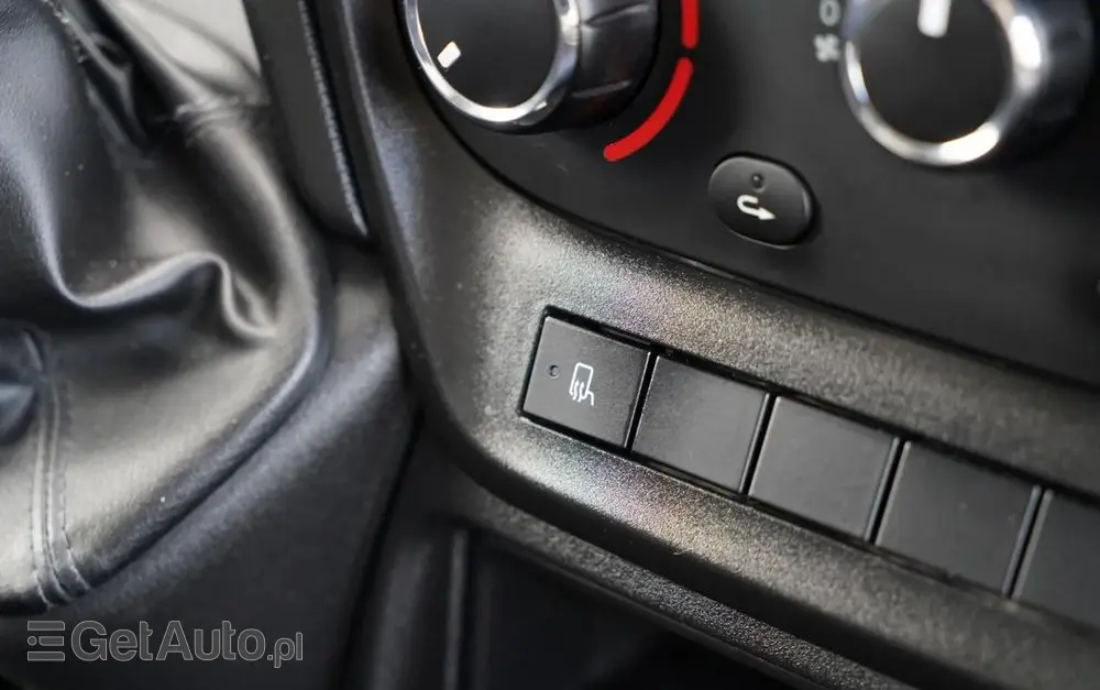 IVECO DAILY 35-140 /  BLASZAK / MOBILNY WARSZTAT / PRZETWORNICA /  SPROWADZONY / PO KONTRAKCIE SERWISOWYM 