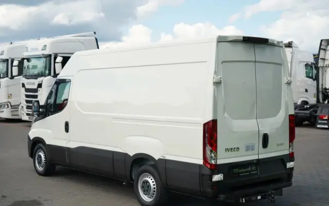 IVECO DAILY 35-140 /  BLASZAK / MOBILNY WARSZTAT / PRZETWORNICA /  SPROWADZONY / PO KONTRAKCIE SERWISOWYM 