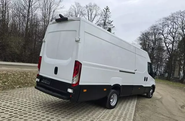 IVECO Daily 