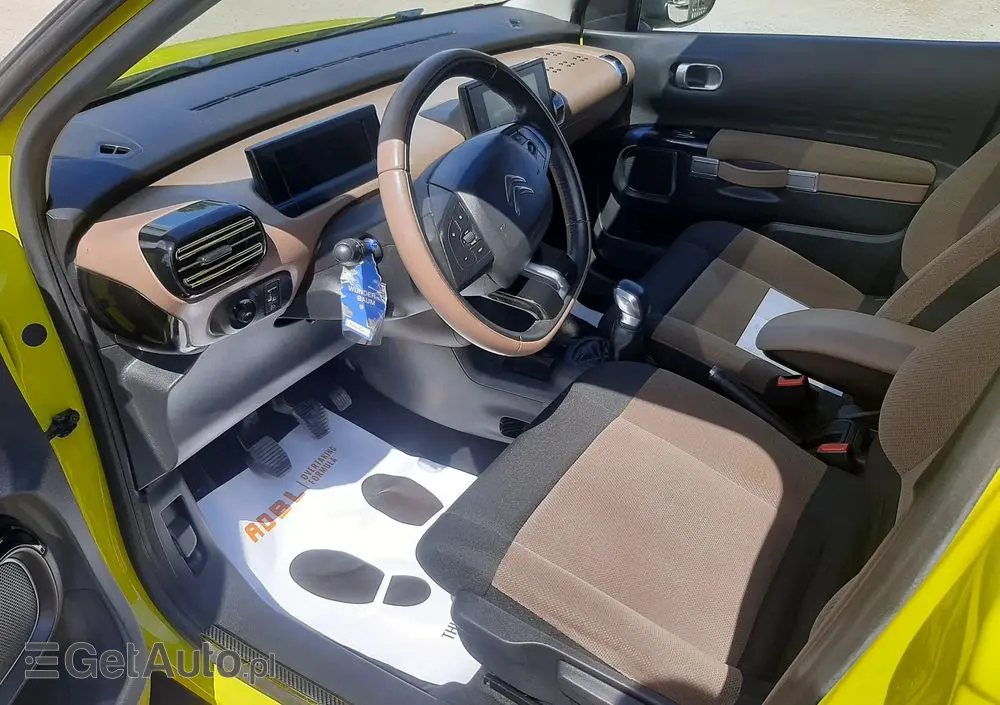 CITROËN C4 Cactus BlueHDi 100 Stop&Start Shine Edition