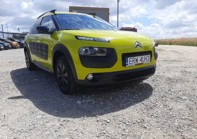CITROËN C4 Cactus BlueHDi 100 Stop&Start Shine Edition