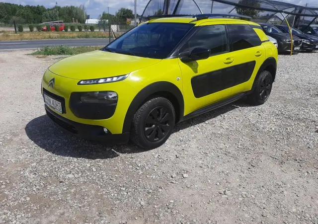 CITROËN C4 Cactus BlueHDi 100 Stop&Start Shine Edition