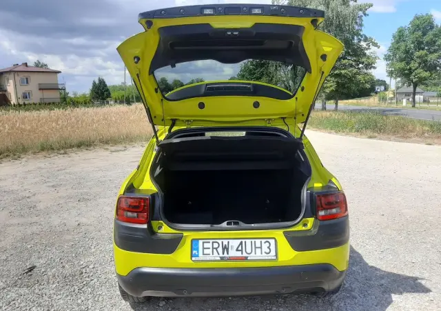 CITROËN C4 Cactus BlueHDi 100 Stop&Start Shine Edition