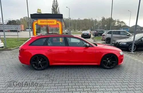 AUDI Rs4 