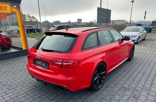 AUDI Rs4 