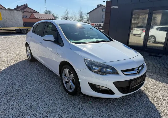 OPEL Astra 1.4 Turbo Style