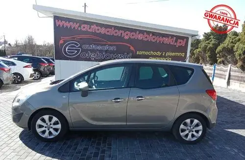 OPEL Meriva 
