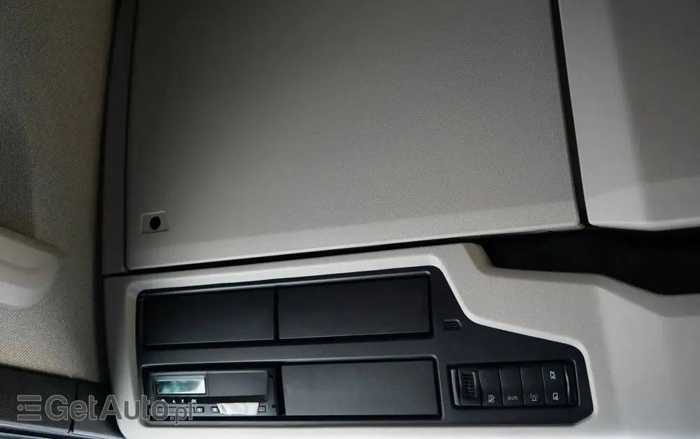 SCANIA S 500 / RETARDER / KLIMA POSTOJOWA / CAŁA NA PODUSZKACH /  ALUFELGI / SKÓRY / 