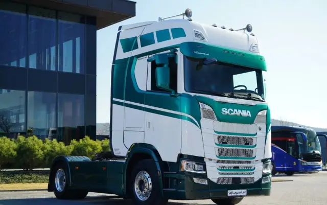 SCANIA S 500 / RETARDER / KLIMA POSTOJOWA / CAŁA NA PODUSZKACH /  ALUFELGI / SKÓRY / 