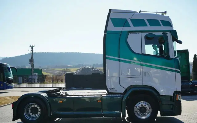 SCANIA S 500 / RETARDER / KLIMA POSTOJOWA / CAŁA NA PODUSZKACH /  ALUFELGI / SKÓRY / 