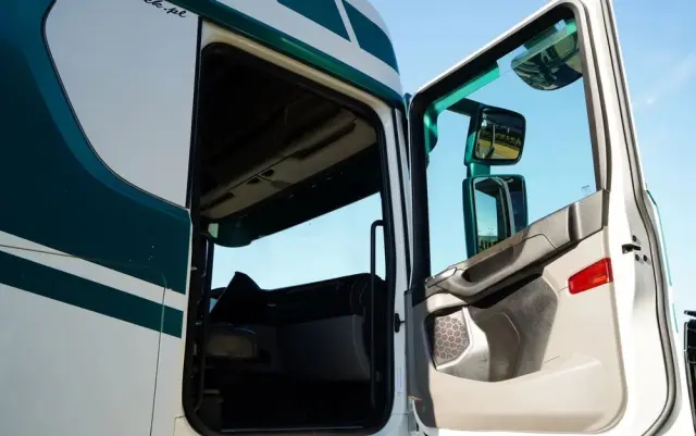 SCANIA S 500 / RETARDER / KLIMA POSTOJOWA / CAŁA NA PODUSZKACH /  ALUFELGI / SKÓRY / 