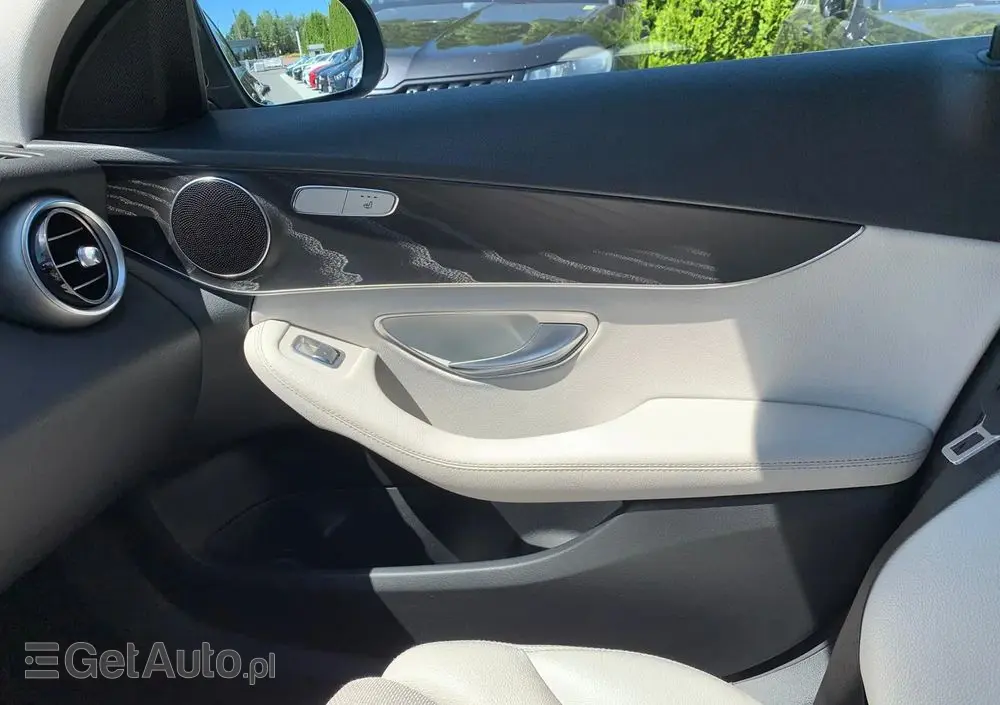MERCEDES-BENZ Klasa C Ver-350-e-t-7g--tronic-avantgarde