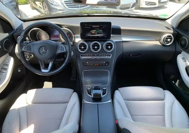 MERCEDES-BENZ Klasa C Ver-350-e-t-7g--tronic-avantgarde