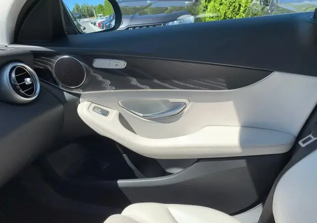 MERCEDES-BENZ Klasa C Ver-350-e-t-7g--tronic-avantgarde